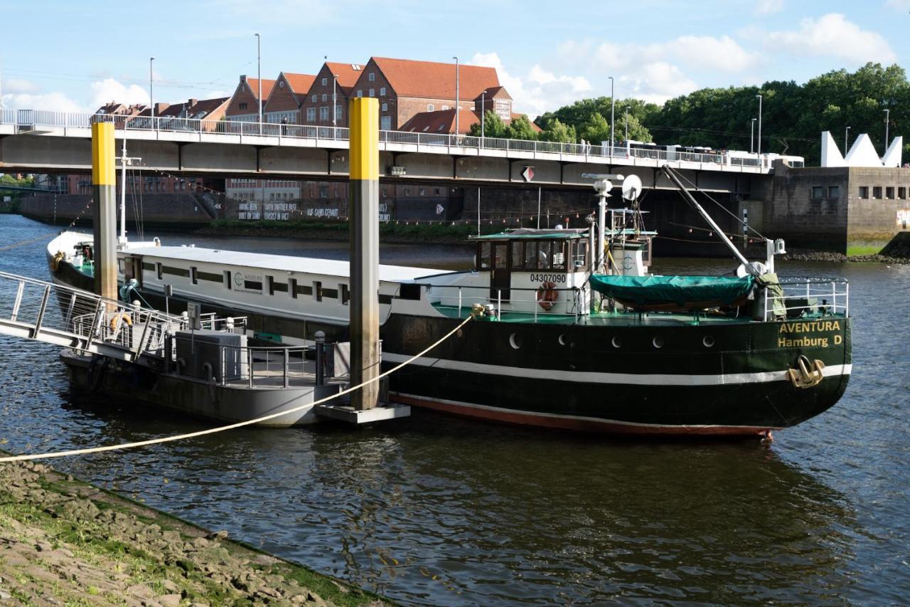 Kuestenmotorschiff Aventura BRE Екстериор снимка